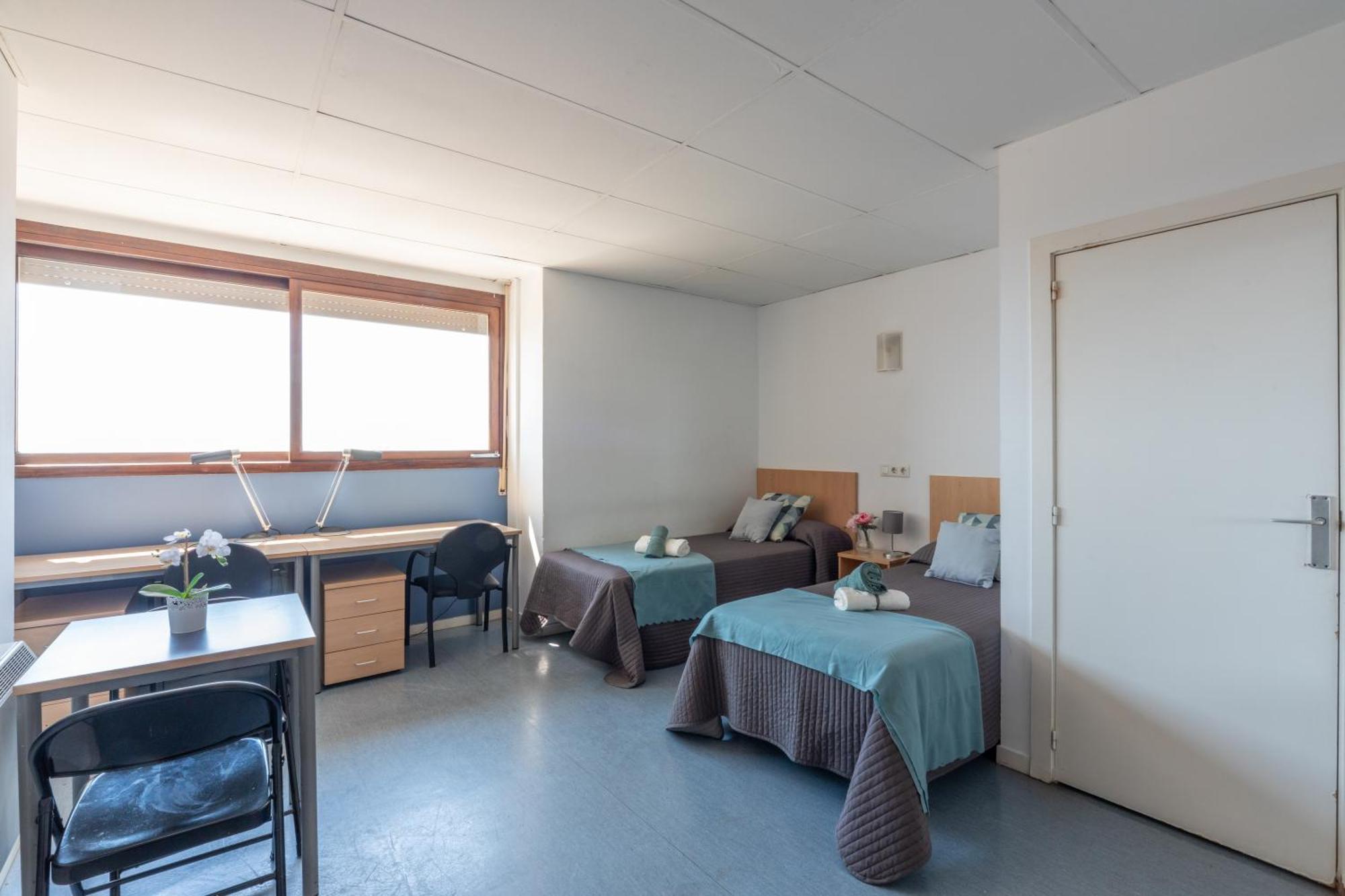 Residencia Universitaria Resa Lesseps Барселона Екстер'єр фото